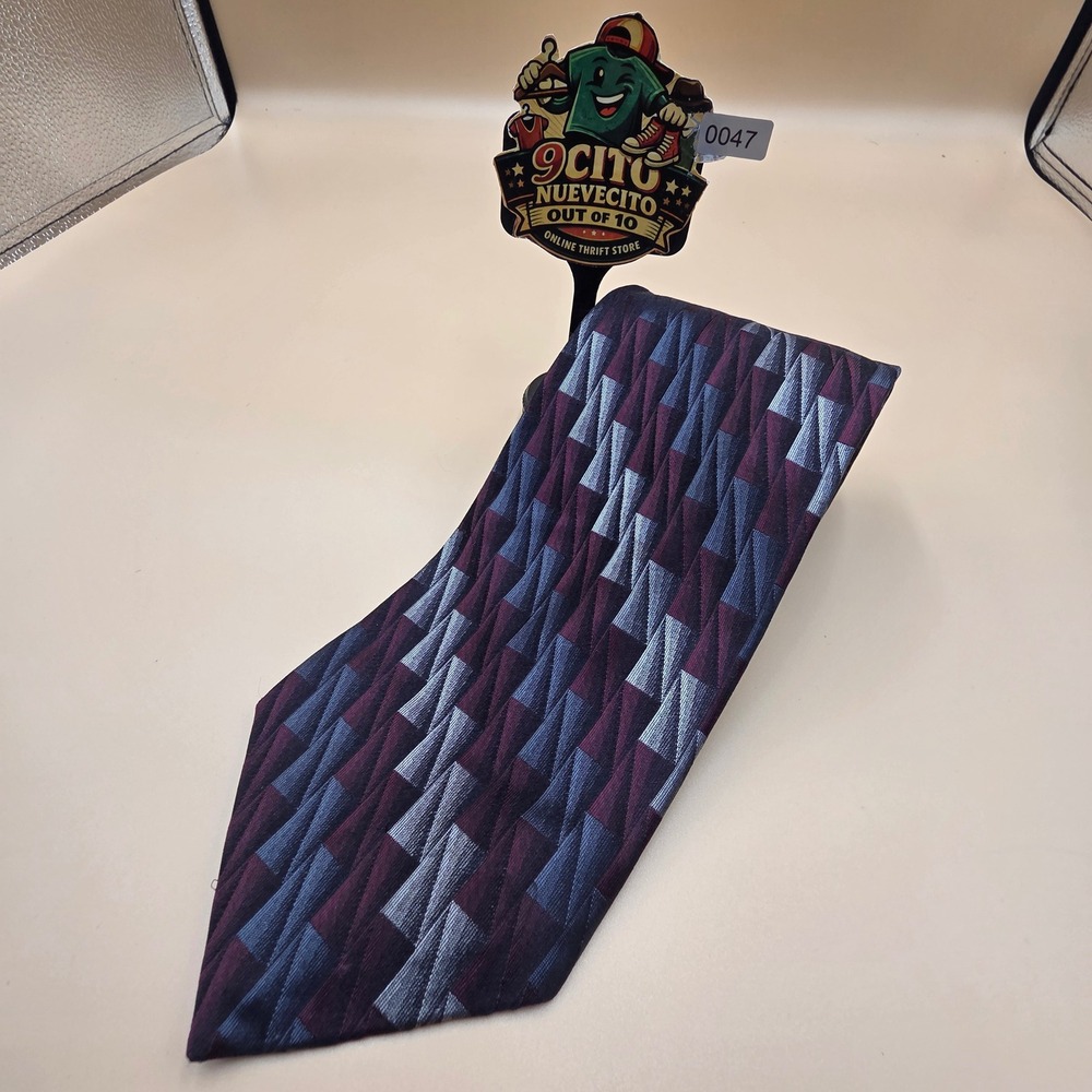 IV Front Mens Burgundy Grey Blue Geometric Silk Blend Necktie RN 51093